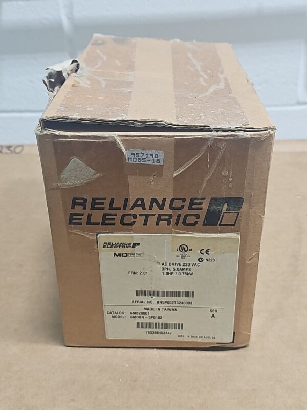 Reliance Electric Md65 Ac Drive 1/2 Hp 6mdbn-5p0102 Ser. A.