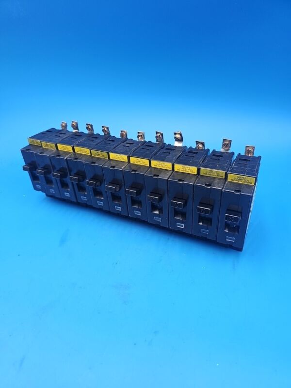 LOT OF 11 Square D EHB14020 1 Pole 20 Amp Circuit Breakers. Type EHB