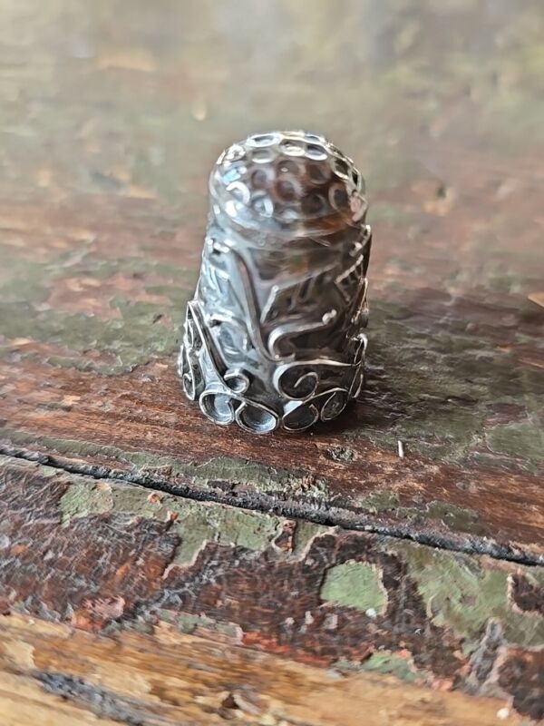 ORNATE VINTAGE STERLING SILVER 925 FILIGREE SEWING THIMBLE