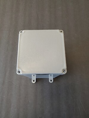 New Open Box Thomas & Betts Carlon E987N Junction Box 4'' x 4'' x 4'' Gray