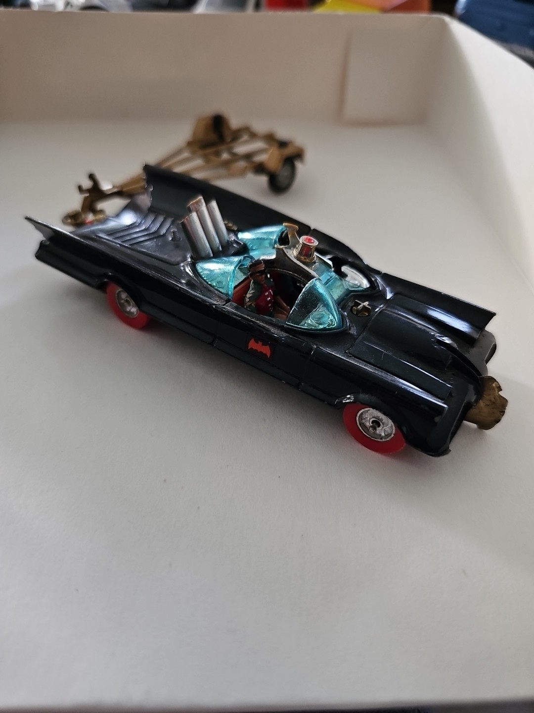 Corgi Toy - # 267A - BATMOBILE in RED Tires - Very Rare with Trailer