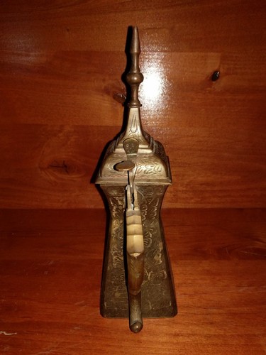 Antique arabic coffee pot dallah, Solid Brass
