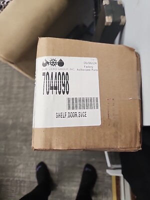 7044098