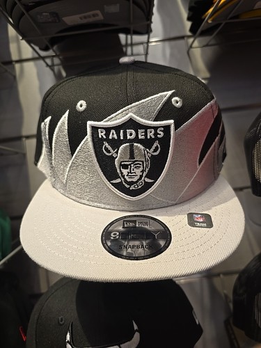 T.H【希少】90s New Era LosAngeles Raiders Vintage Los Angeles Raiders New Era Snapback Football Hat