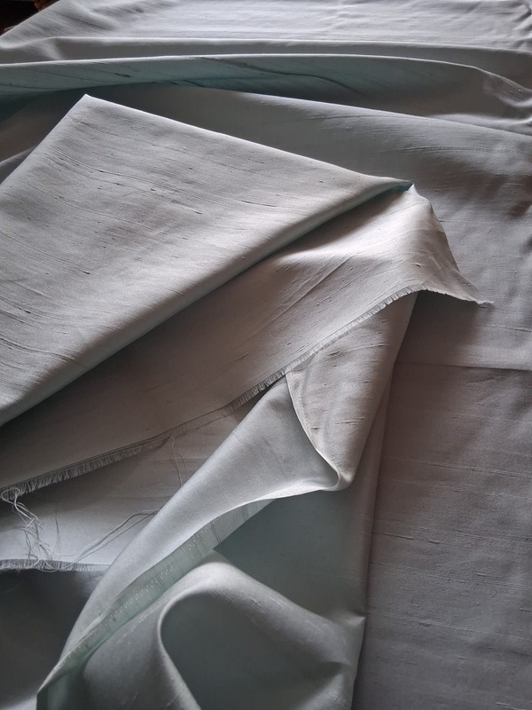  Stoffe Meterware  Bekleidung Deko Hellblau 93 Cm Breit Seide? Zartes Leinen?