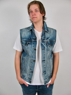 LEVIS STRAUSS VEST BLUE DEMIN JEAN DISTRESSED BUTTON RED TAG TRUCKER  JACKET-L