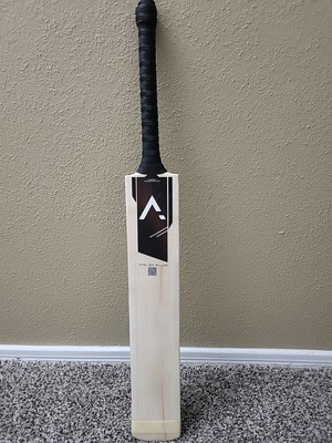 Brand New Light Weight English Willow Cricket Bat  - ANGLAR