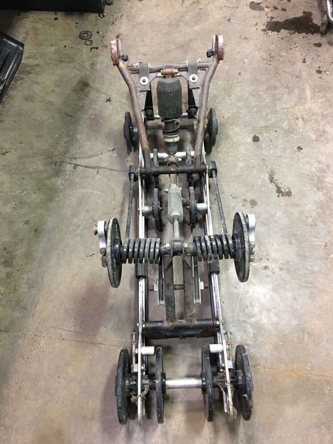 09 Arctic Cat Z 1100 Z1 Turbo rear undercarriage shocks 09 Arctic Cat Z 1100 Z1 Turbo rear undercarriage shocks