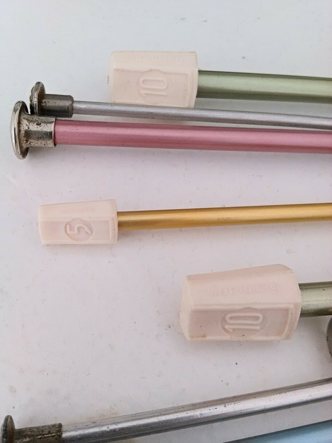 Lot of 12 Vintage Metal Knitting Needles Various Sizes & Colors GUC