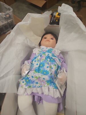 Lee Middleton doll From The Heart CARING  NIB