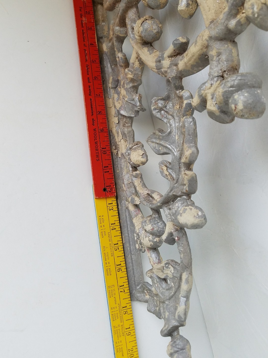 VTG Metal Corbels Brackets 2 Acorn Oak Leaves Architectural Salvage Chippy Paint