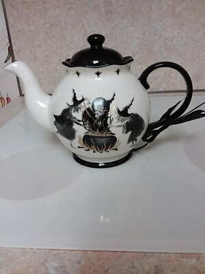 Potters Studio Spooky Night Tea / Coffee Pot 7 1/2'' tall 3 Flying Witches
