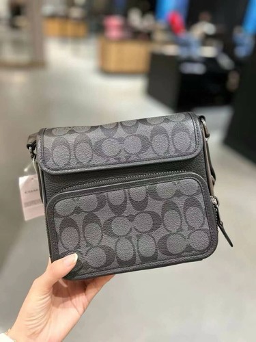 COACH サリヴァン フラップSignature Canvas バッグ C9870 Sullivan Flap Crossbody In Signature Canvas BLACK/CHARCOAL