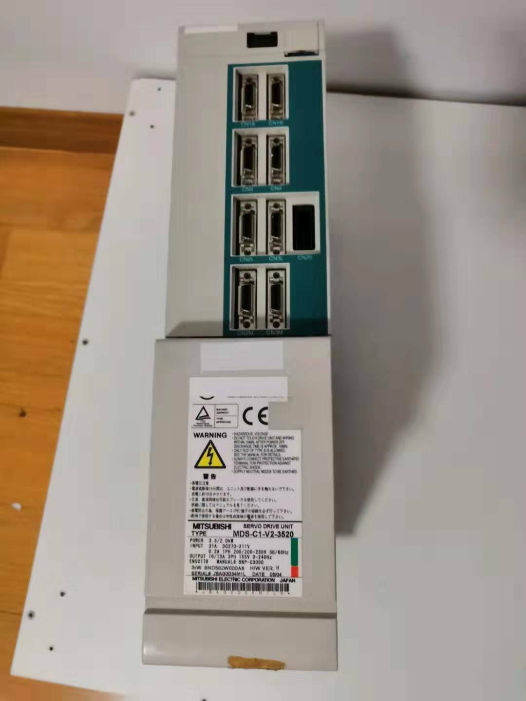 三菱電機 SERVO DRIVE UNIT MDS-A-V2-1010 MITSUBISHI MDS-A-V2-1010 CNC Servo Drive Unit 2 axis 6.8A/6.8A -