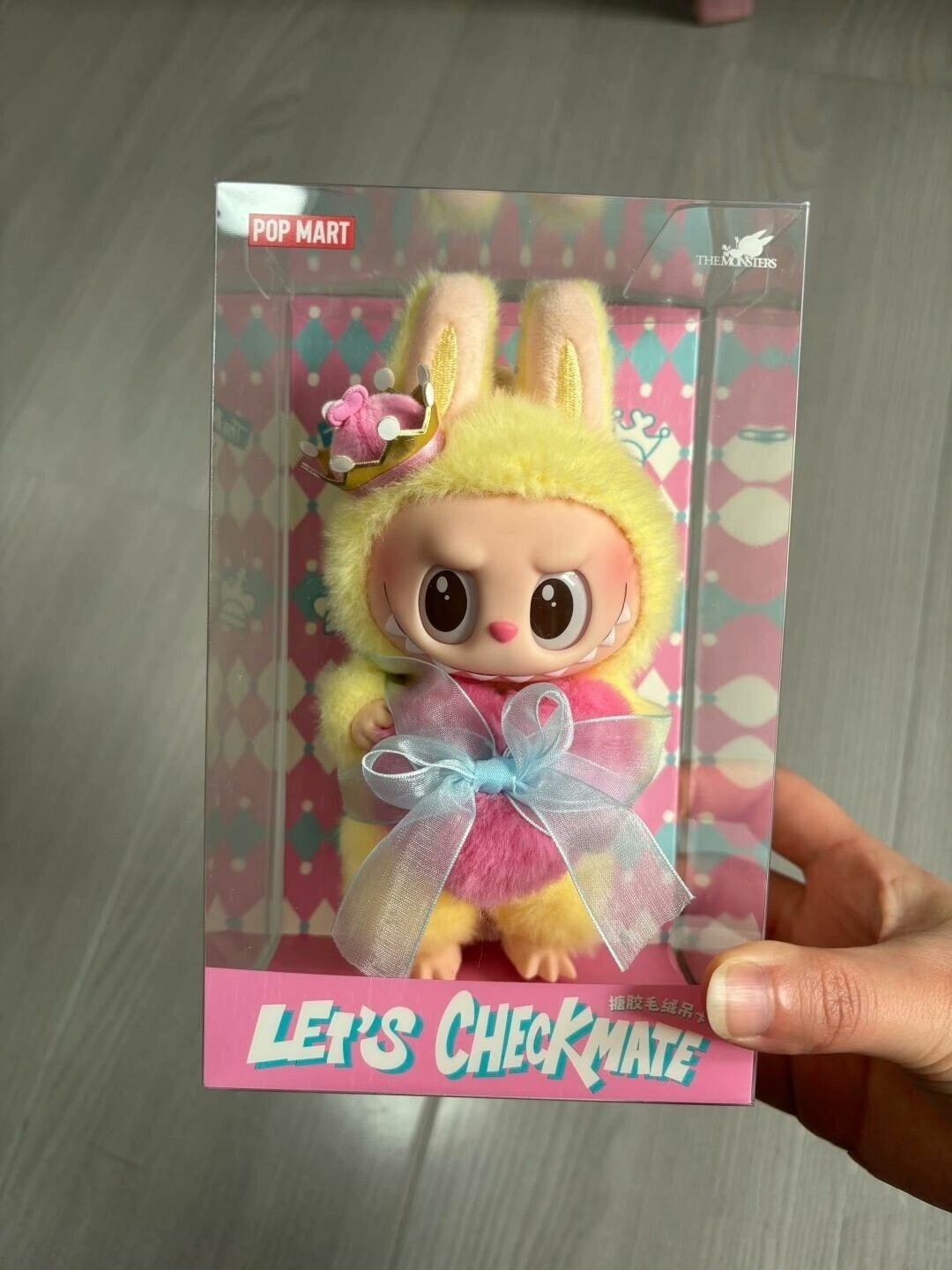 ラブブ | POP MART LET'S CHECKMATE イエロー Labubu Pop Mart The Monsters “Let's Checkmate” Authentic