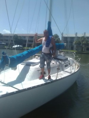 1984 Hunter 37' Cutter Rig Sailboat