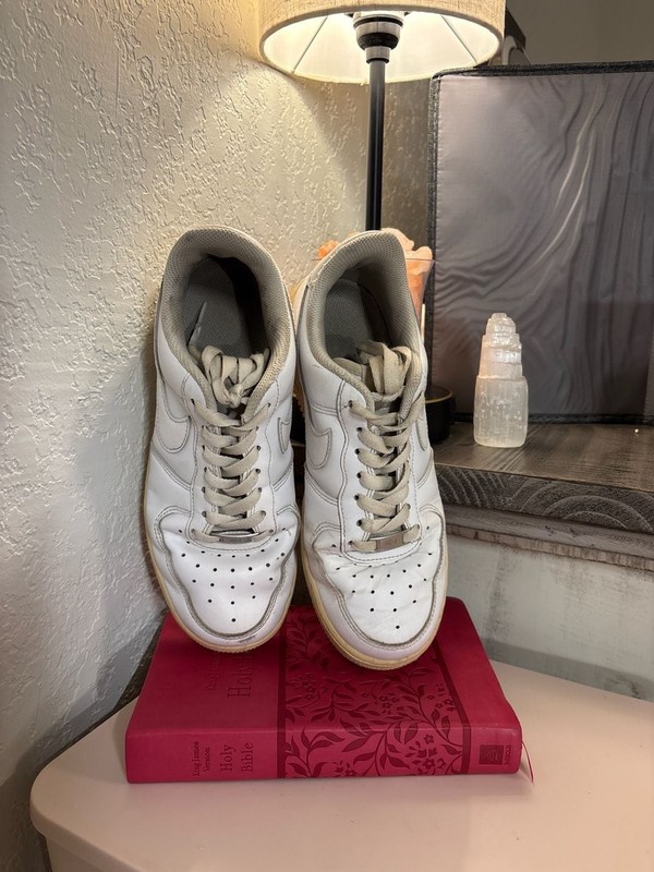 I: Nike Air Force 1 Low '07 White Sneakers size 8.5 women’s 