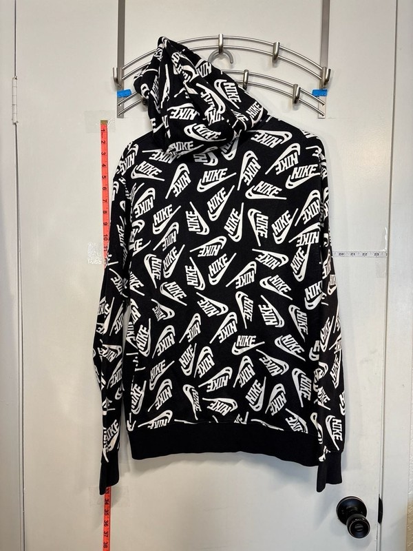 L: Nike Men's Club Fleece All-Over Logo Print Pullover Hoodie med 