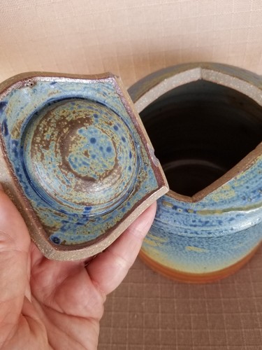 crock vase stoneware