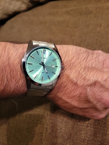 2471❣️ CASIO MTP-VD03D-3A2UDFミントグリーン Casio MTP-VD03D-3A2 Men's Green Analog Watch Steel Band Date