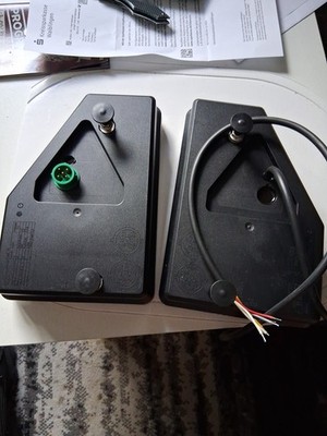 Zdjęcia przedmiotu od zweryfikowanego kupującego