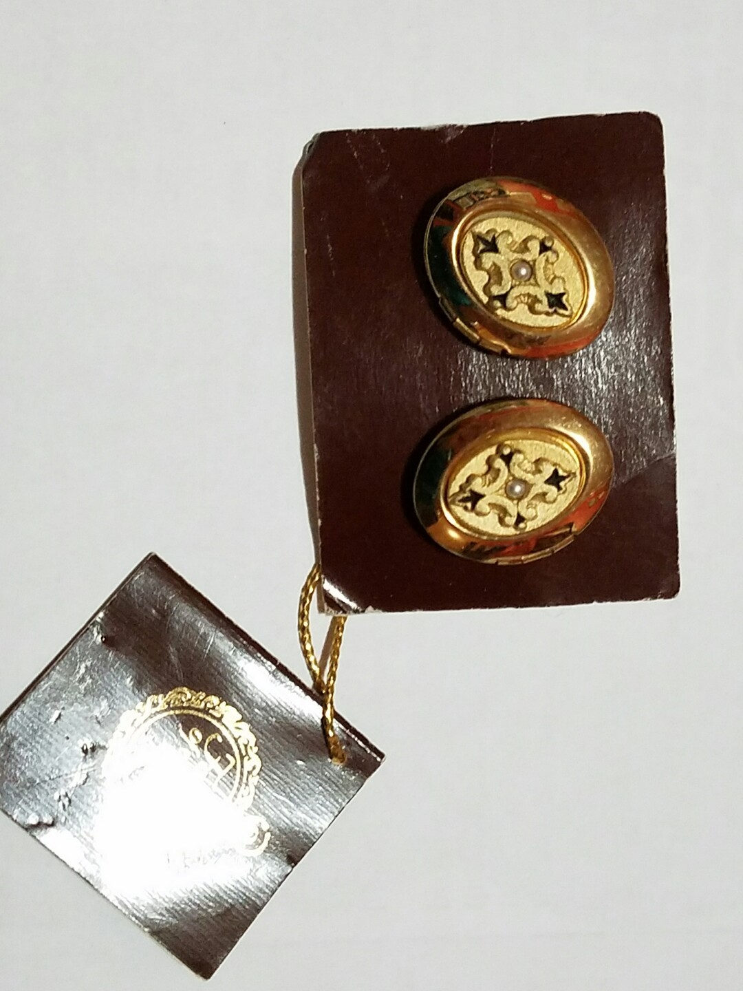 Mechanical Locket Pierced Earrings 