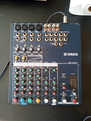 Yamaha MG102c 10 Input Stereo Mixing Console Studio Mixer Compressor w/AC Power