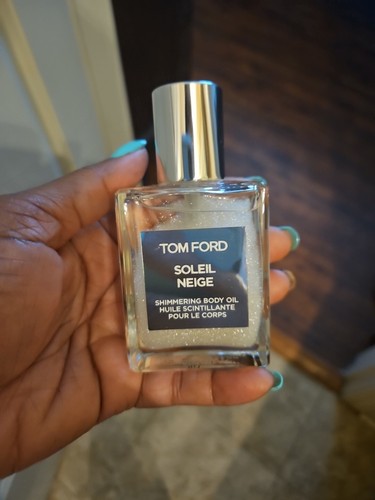 Tom Ford Soleil Neige Shimmering Body Oil Perfume Scent