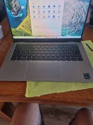 Foto dell'oggetto di un acquirente verificato