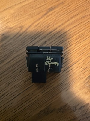 Foto dell'oggetto di un acquirente verificato