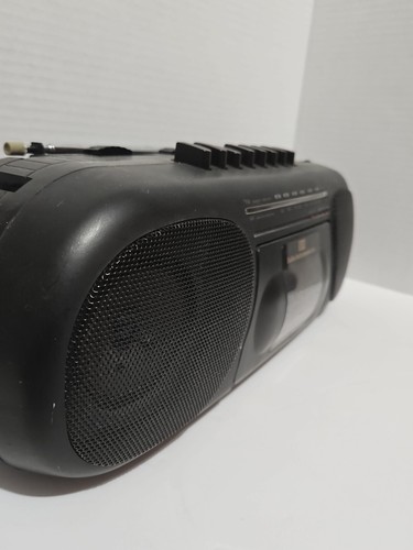 Seiko Instruments Inc SKC-3RX Boombox AM/FM Stereo Radio Reverse Cassette