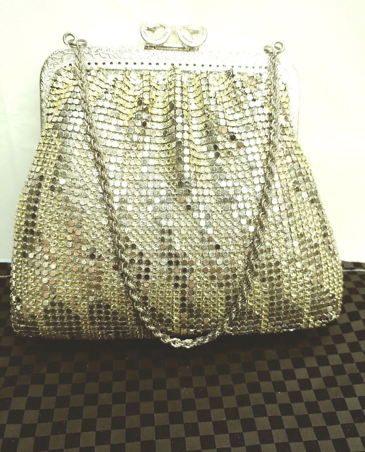 Vintage Gold /Silver Tone Sequined  Vintage Purse Bag Clutch Hand Bag