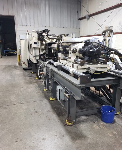 Cincinatti Milacron 400 Ton 36 oz Injection Molding Machine MH400 486   #6537