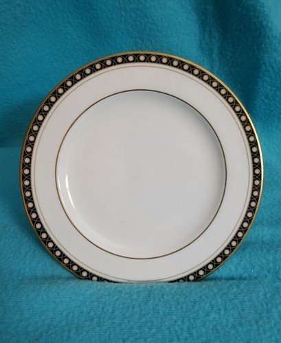 New Lineage II Noritake Demitasse Coffee Tea Cup and Saucer 4747