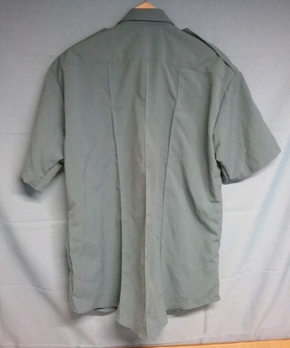 men's Elbeco uniform shirt Duty Maxx sjze 17.5