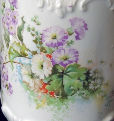 KPM BERLIN FINE PORCELAIN CARAFE / PITCHER, EMBOSSED ORNATE DECO ca.1920 Germany