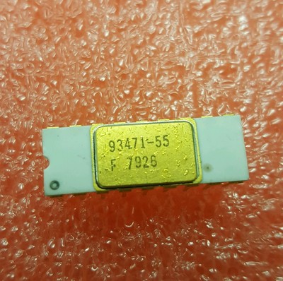 UPD8251AD ORIGINAL NEC USART WHITE CERAMIC GOLD PINS VINTAGE COLLECTABLE IC