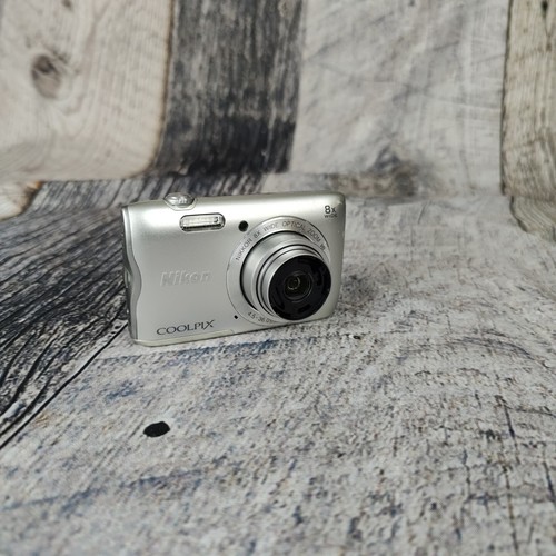 Nikon COOLPIX A300 20.1MP Digital Camera Silver Turns On Nikon COOLPIX A300 20.1MP Digital Camera Silver Turns On