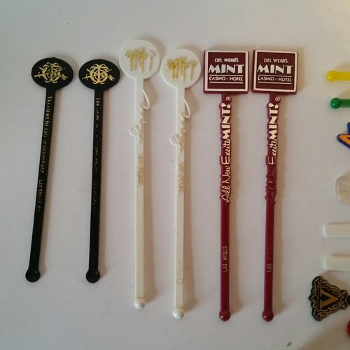 Vintage Casino Hotel Tourist Bar Drink Plastic Cocktail Stirrers Swizzle Sticks