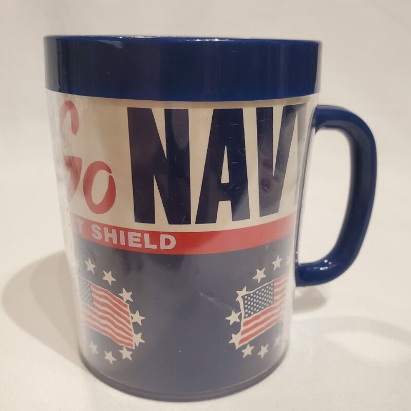 Go Navy Operation Desert ShieldThermo Serv Insulated Mug Red White & Blue Flag 