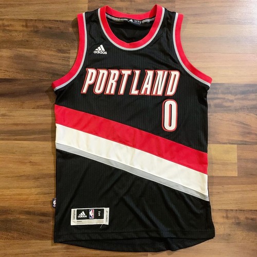 NBA サイン入りユニフォーム【Damian Lillard】 Portland Trail Blazers Damian Lillard Autographed White