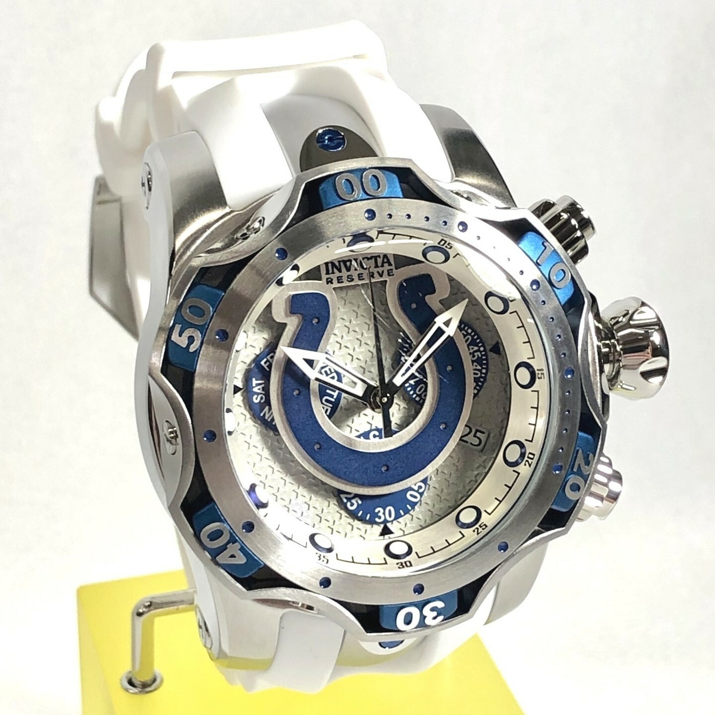 Pre-owned Invicta 33075 Nfl 52mm Venom Gen Iii Swiss Quartz Chrono Strap Watch - Colts