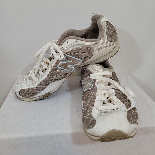 New Balance 442 ブラック/ホワイト 25cm New Balance 442 White Brown Running Training Shoes CW442TF