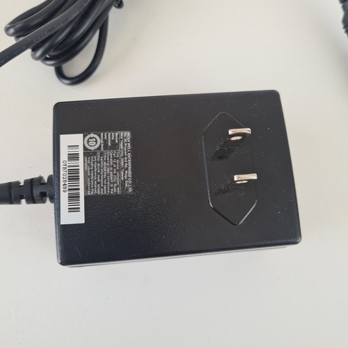 🚨 MW Mean Well AC/DC Switching Adapter Power Supply 18V, 1.38A, 25W Max, 0.7A - Picture 6 of 8