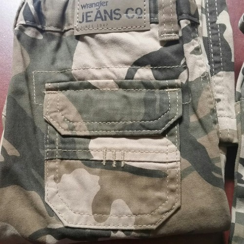 Wrangler Boy's Relaxed Fit Adjustable Waist Camo Cargo Pants Size 3T