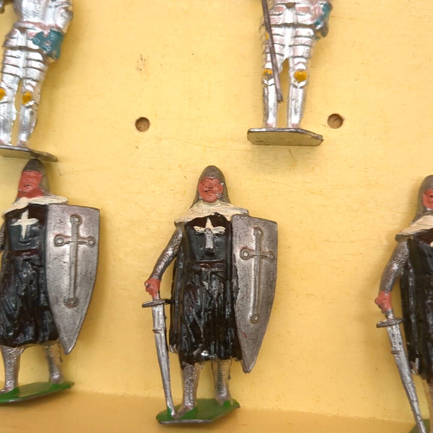 Vintage Lead Johillco (John Hill & Co) Medieval Knights Set  354 Boxed, 30 PCS