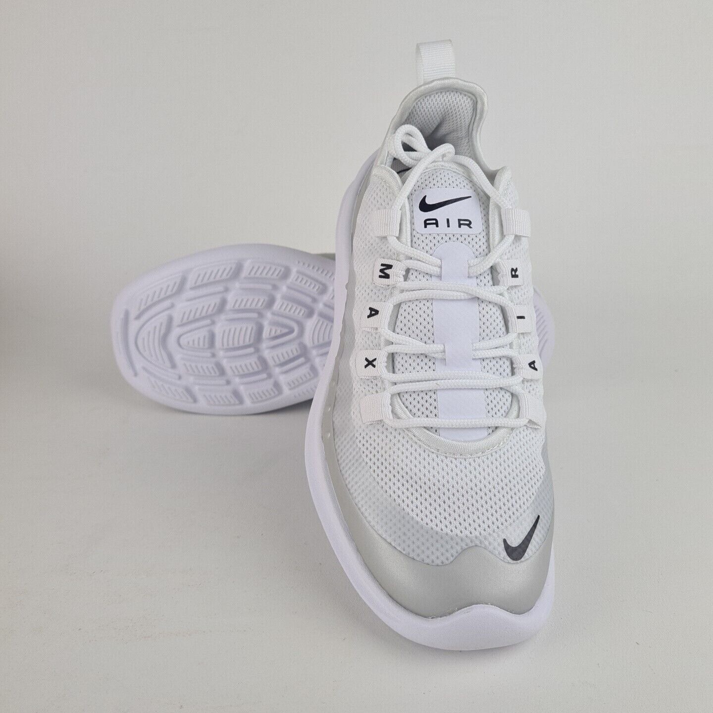 nike air max axis trainers womens