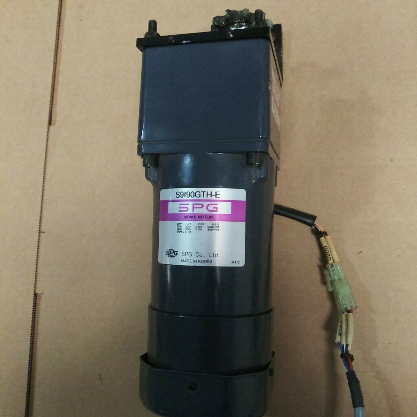 SPG S9I90GTH-E Induction Brake Motor 1/8HP(90W) w/ Gear Box SPG S9I90GTH-E Induction Brake Motor 1/8HP(90W) w/ Gear Box