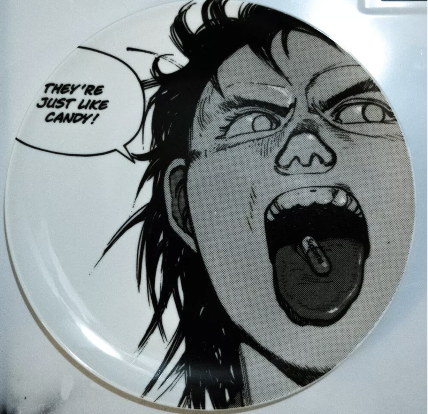 【新品】Supreme akira pill ceramic plate2pcs Supreme Akira Pill Ceramic Plate f/w 17 White | eBay