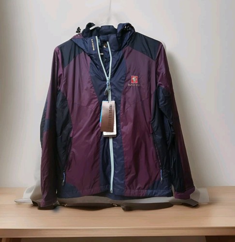 【 peak】FR Over Coat　Black Snow Peak FR 2L Down Coat - Black | Article.